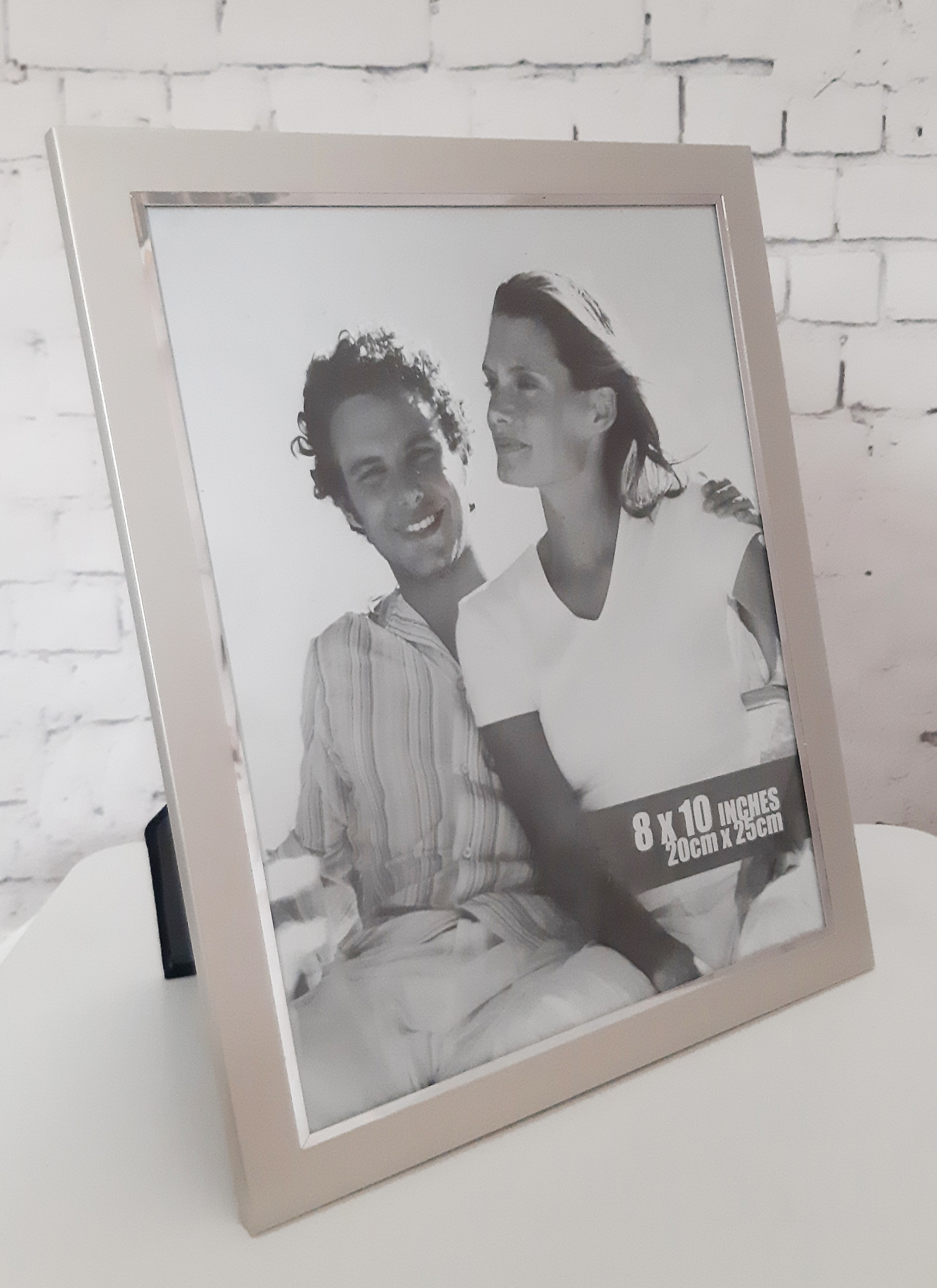 E16 25x30 fém képkeret